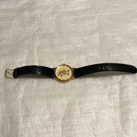 Vintage Disney Mickey Mouse gold face watch by Lorus w/ black watch band main image 10
